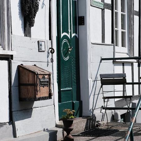 Ferienwohnung Am Schlossberg ゾーリンゲン エクステリア 写真