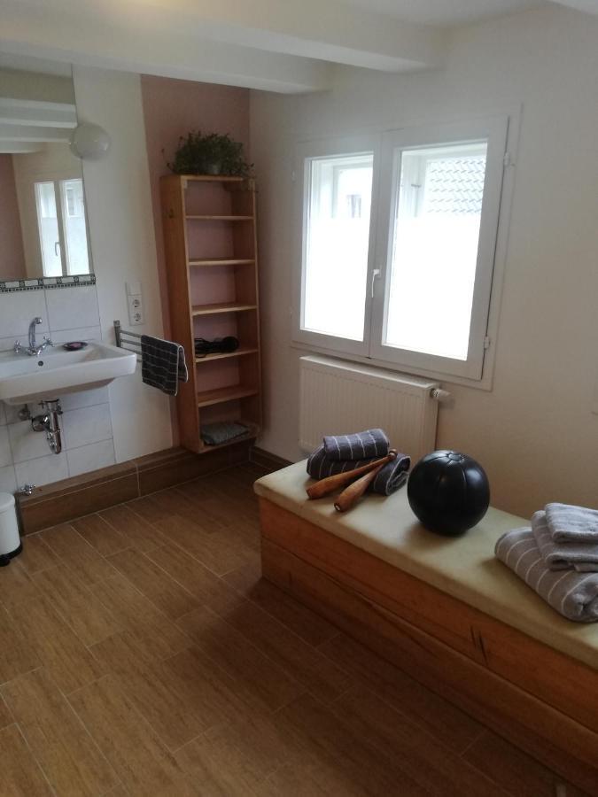 Ferienwohnung Am Schlossberg ゾーリンゲン エクステリア 写真